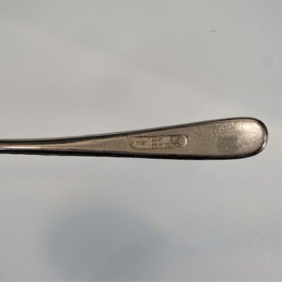 Vintage EALES 1779 Silver Plated Soup Spoon Made in Italy 6 inches - Picture 6 of 6